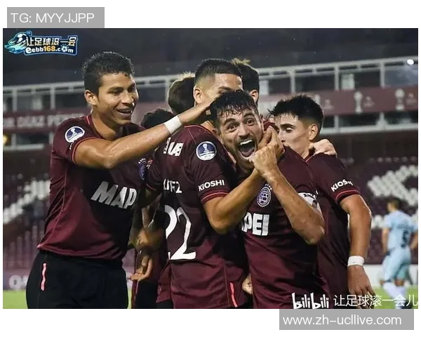 拉努斯与飓风的激烈对决揭示了足球战术的魅力与团队精神的较量 拉努斯与飓风的激烈对决揭示了足球战术的魅力与团队精神的较量